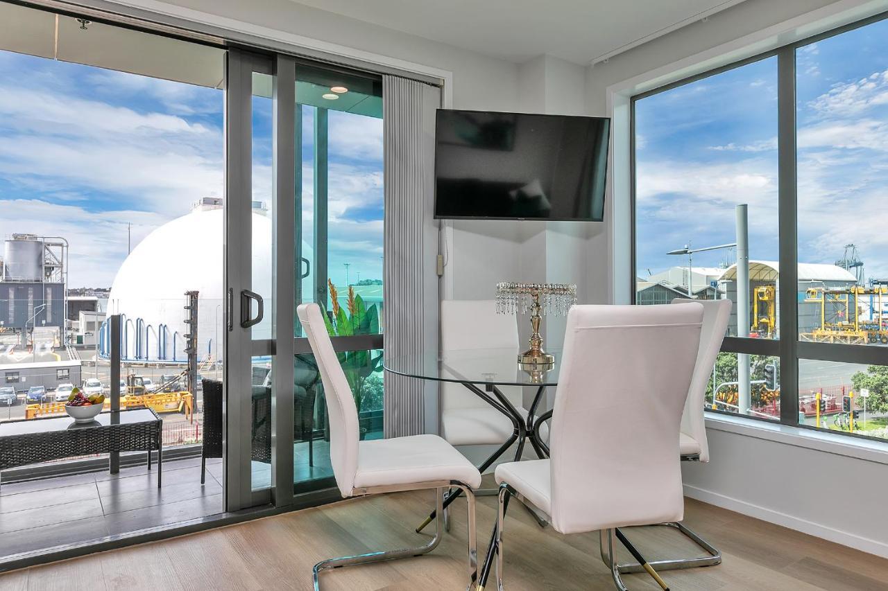 Your Renovated Retreat + Cp Auckland Esterno foto