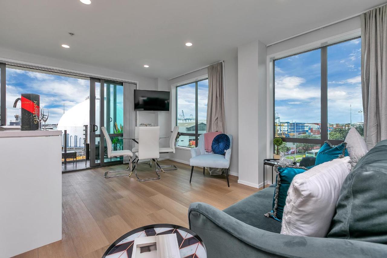 Your Renovated Retreat + Cp Auckland Esterno foto